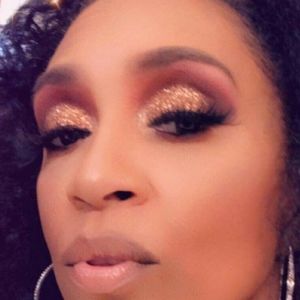 Meet your Posher, Lela